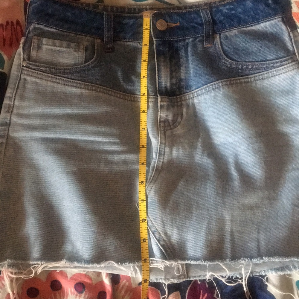PacSun cutoff denim jean two toned mini skirt - Picture 4 of 4